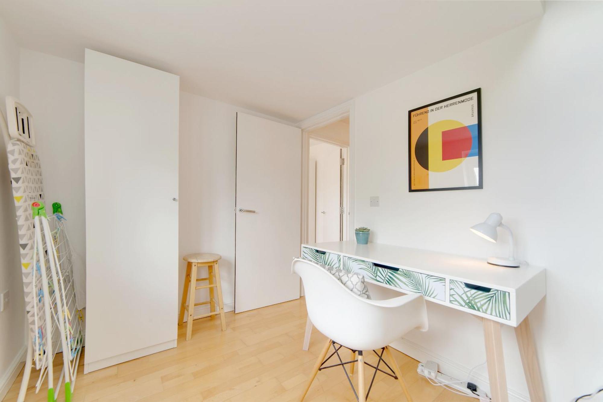 Pass The Keys 49 Byron Square Modern And Spacious 3 Bed Home With Free Parking Cambridge  Exterior photo