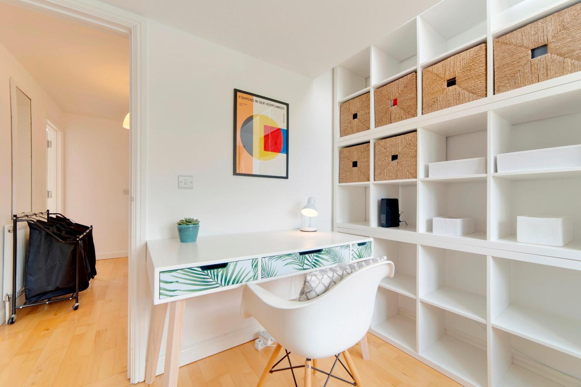 Pass The Keys 49 Byron Square Modern And Spacious 3 Bed Home With Free Parking Cambridge  Exterior photo