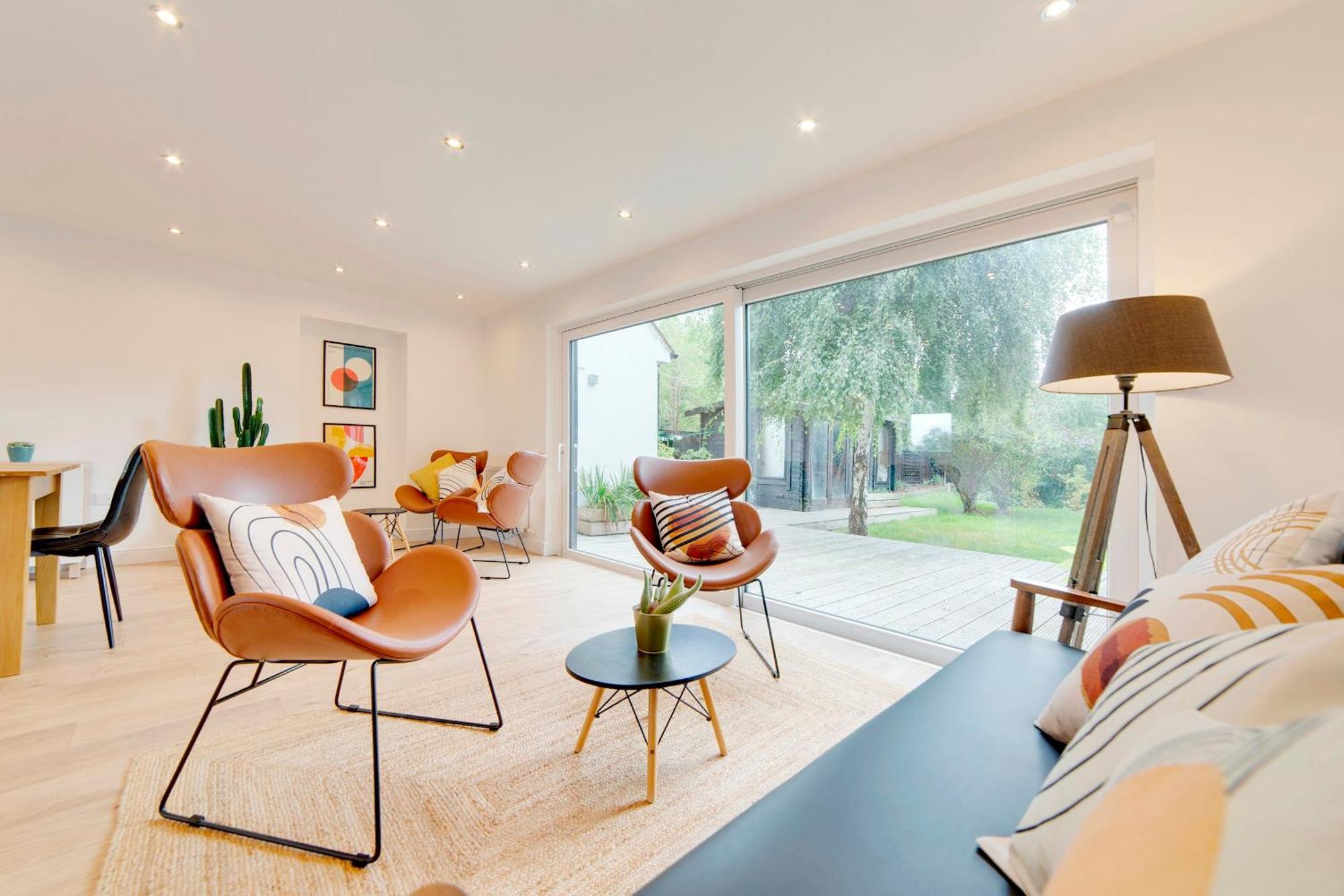 Pass The Keys 49 Byron Square Modern And Spacious 3 Bed Home With Free Parking Cambridge  Exterior photo
