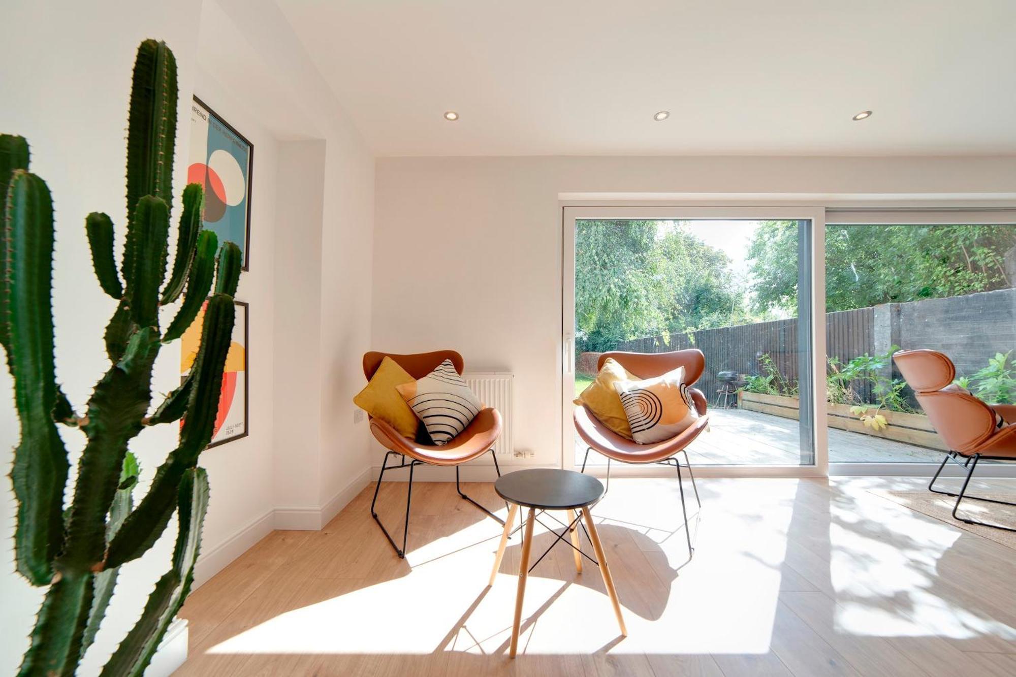 Pass The Keys 49 Byron Square Modern And Spacious 3 Bed Home With Free Parking Cambridge  Exterior photo