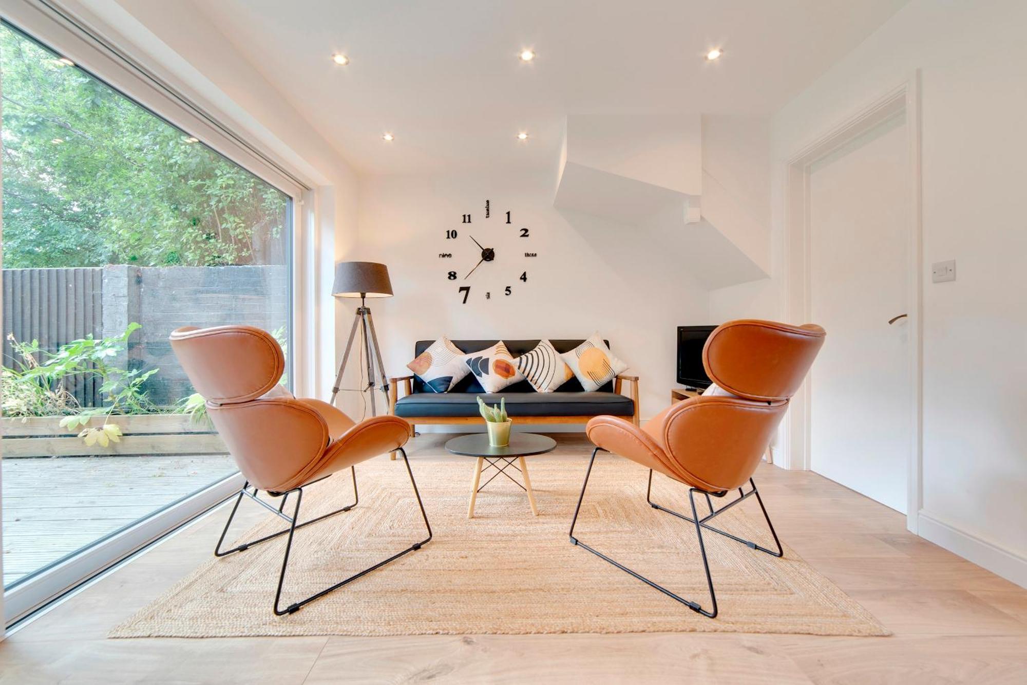 Pass The Keys 49 Byron Square Modern And Spacious 3 Bed Home With Free Parking Cambridge  Exterior photo